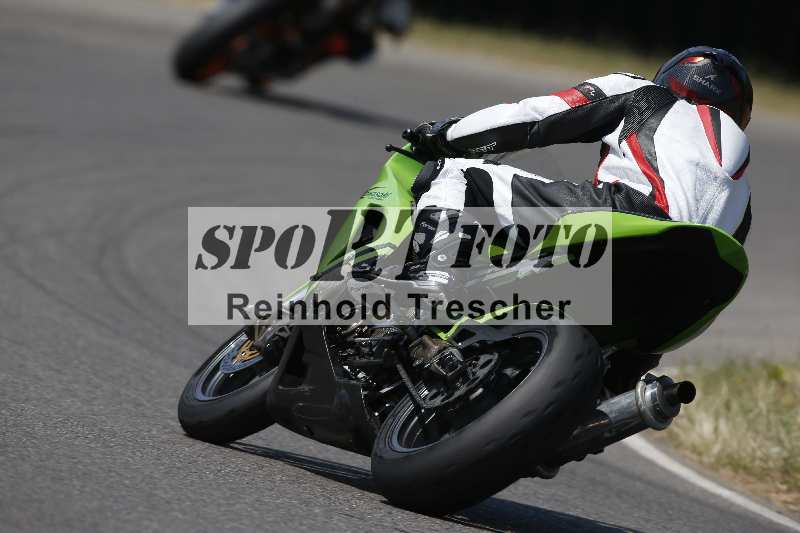 /Archiv-2023/28 05.06.2023 Moto Club Anneau du Rhin/vert-medium/14